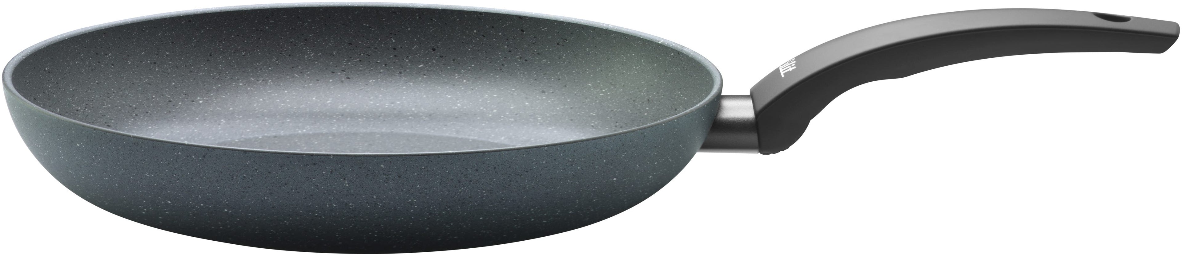 Stekepanne Montano 20 cm aluminium non-stick induksjon i bruk