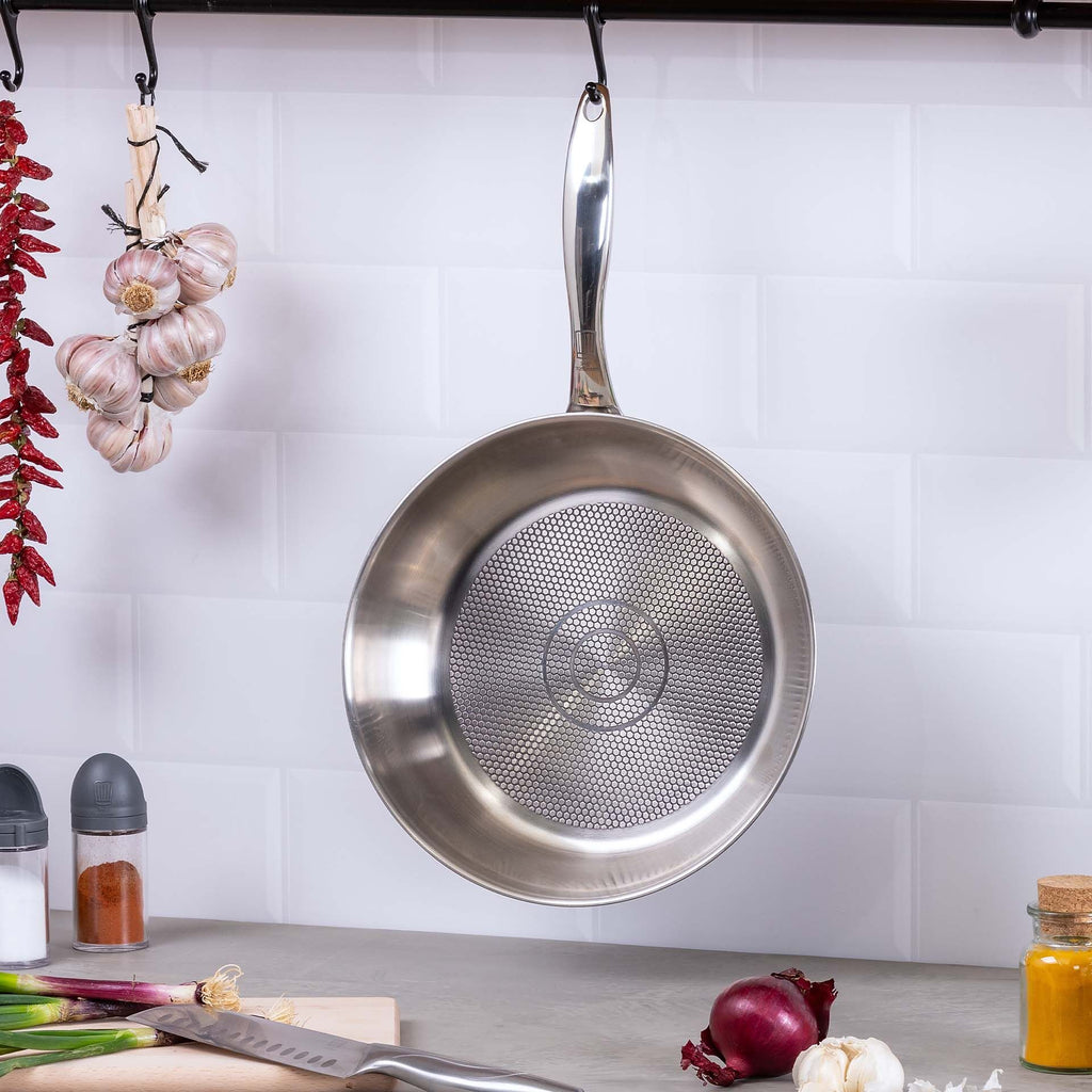 Stekepanne München rustfritt stål Ø28 cm non-stick detalj av håndtak