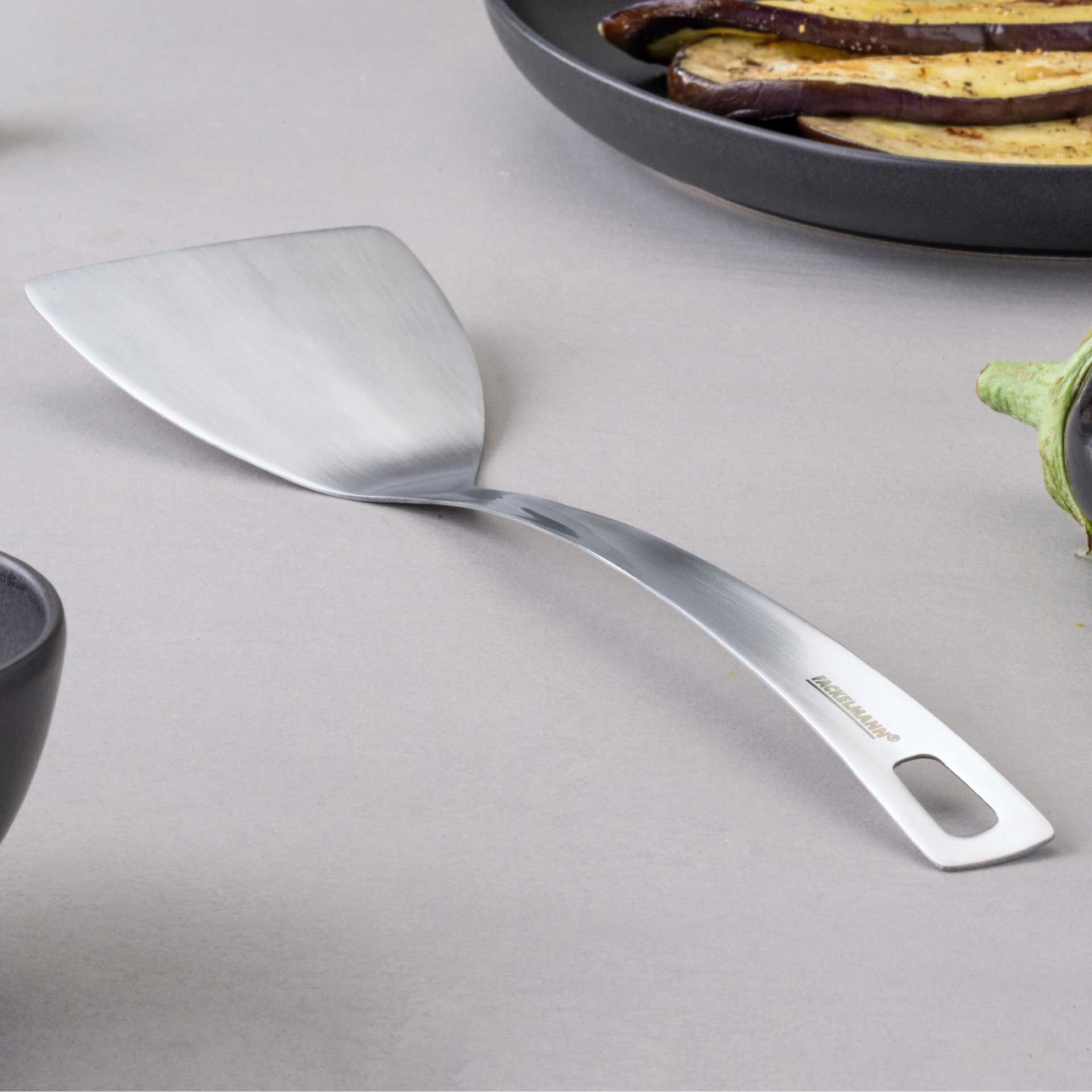 Bakside av Stekespade rustfritt stål 33 cm med opphengskrok