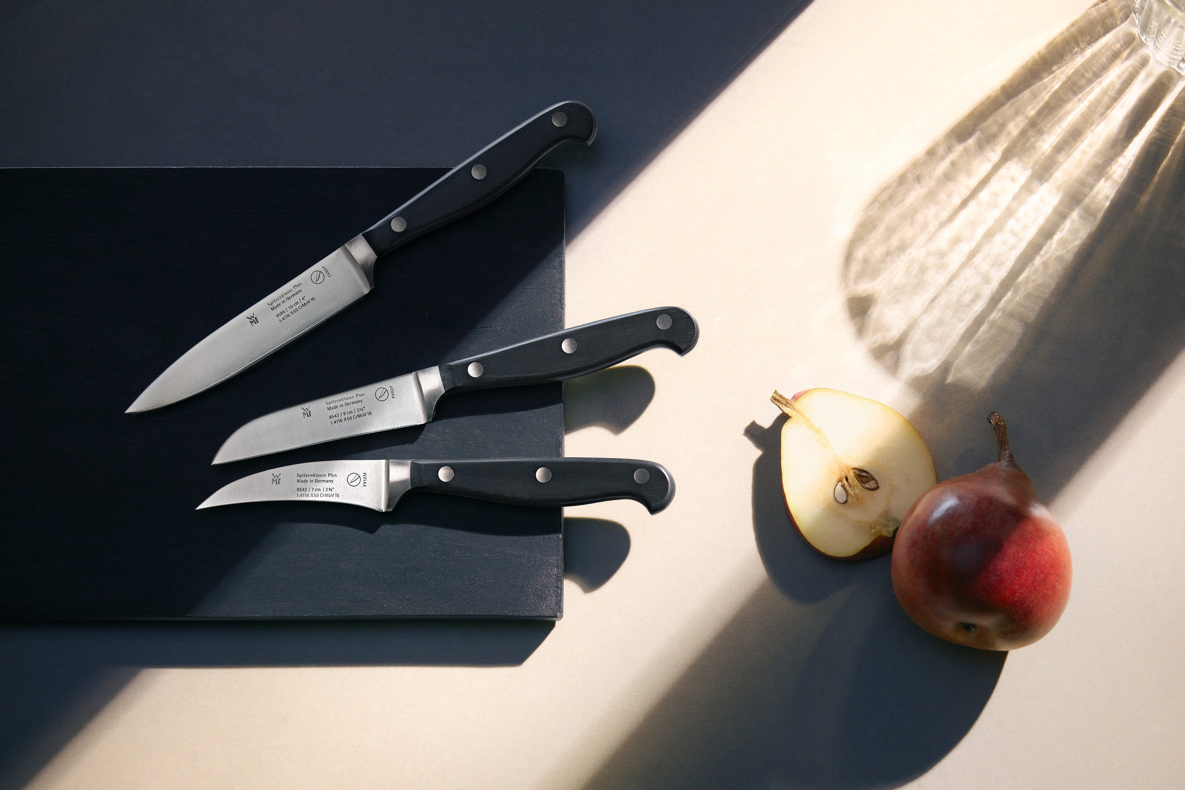 Tournierkniv Spitzenklasse Plus 7 cm rustfritt stål - WMF sett fra siden