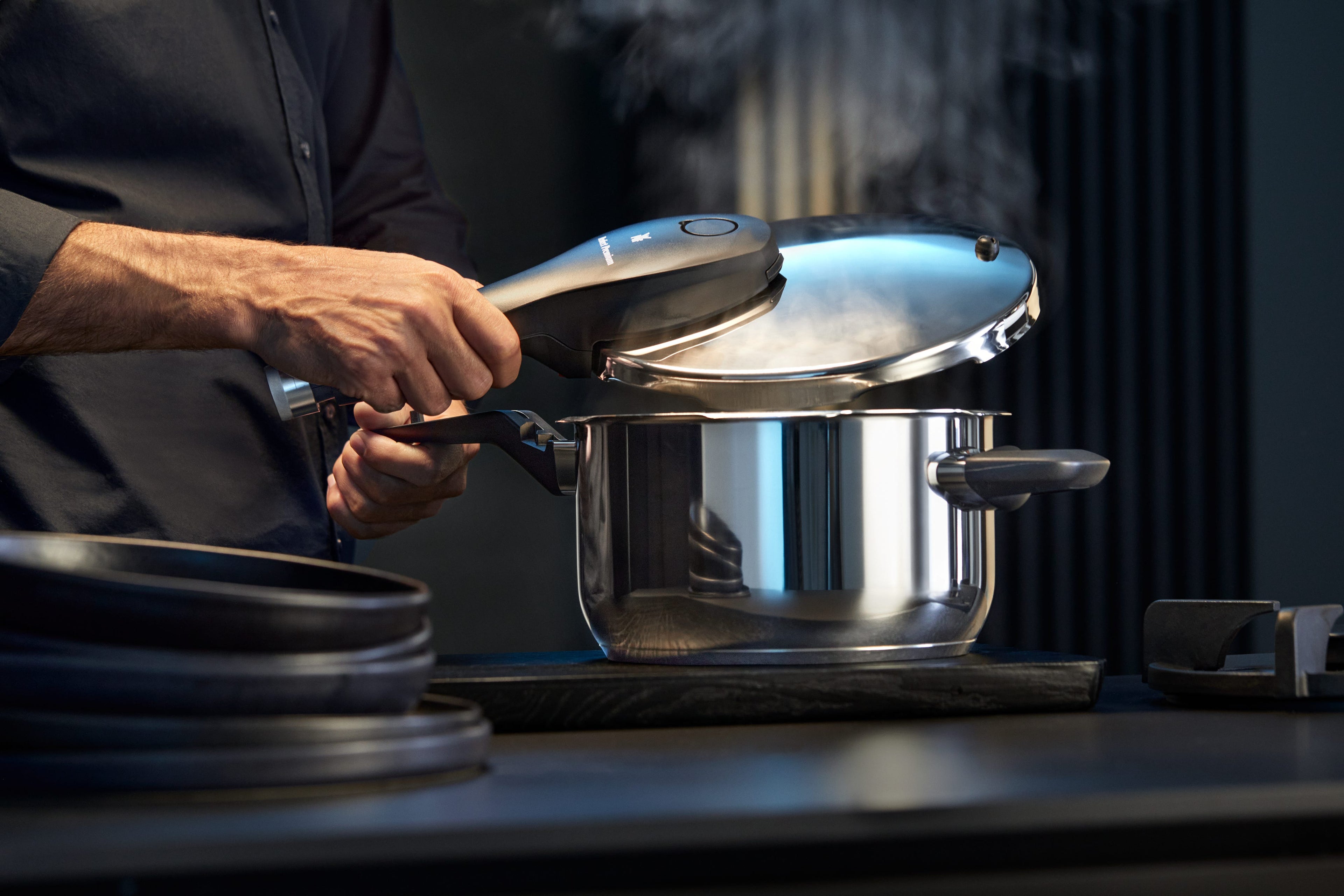 Trykkkoker rustfritt stål 22 cm 4,5 L Perfect Premium - WMF brukerveiledning detalj