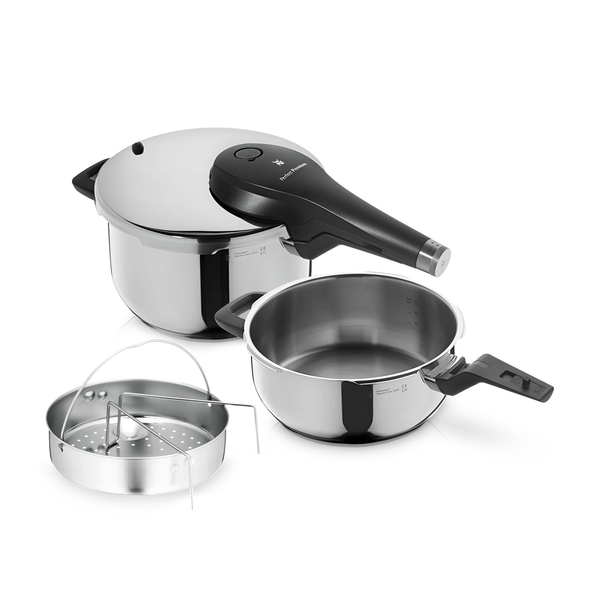 Trykkkoker-sett 22 cm med dampinnsats 4,5 og 3,0 L WMF forfra