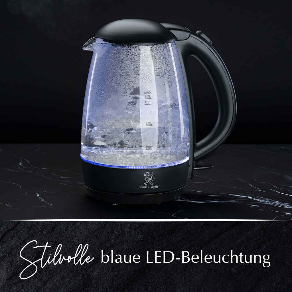 Vannkoker glass 1,7 L med kalkfilter 360° base - Stanley Rogers i bruk på kjøkken