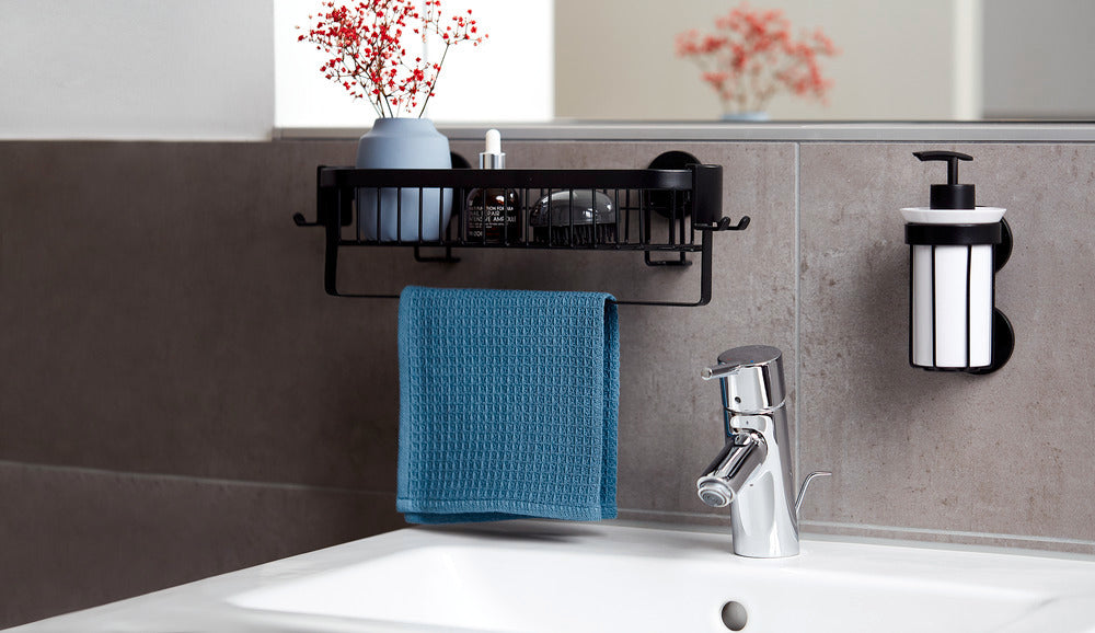 Vegghylle med kroker Classic Plus svart med rustbeskyttelse metallfinish