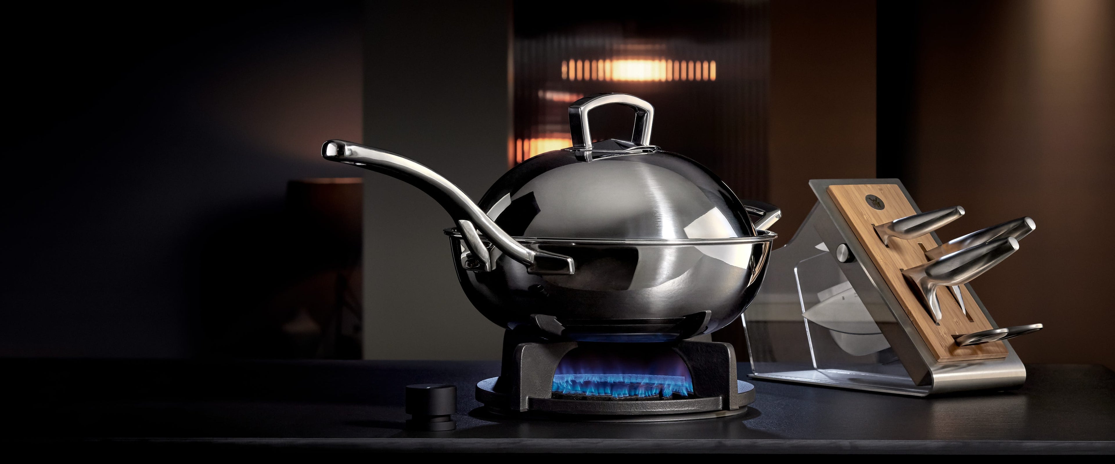 Wok 32 cm rustfritt stål med lokk Multiply - WMF lokk detalj