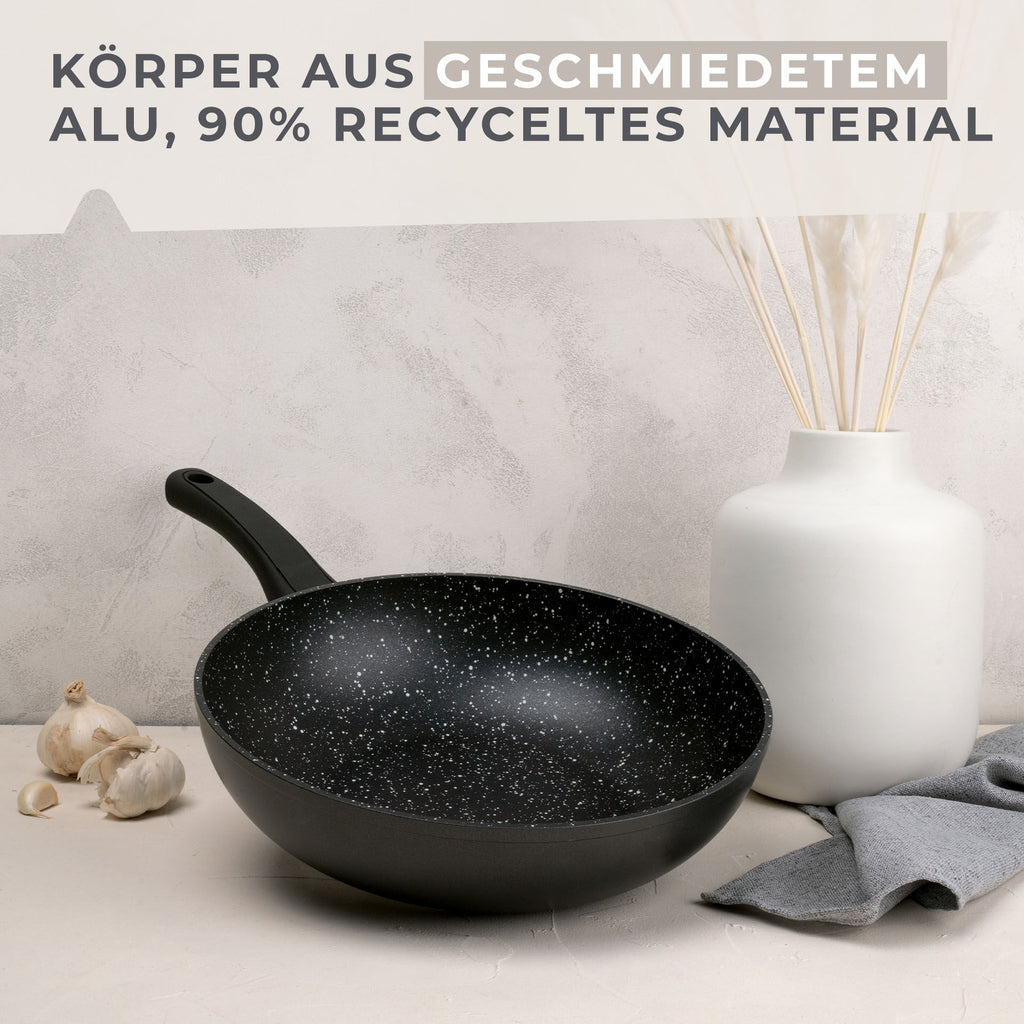 Wokpanne Marble non-stick Ø28 cm montert på kokeplate