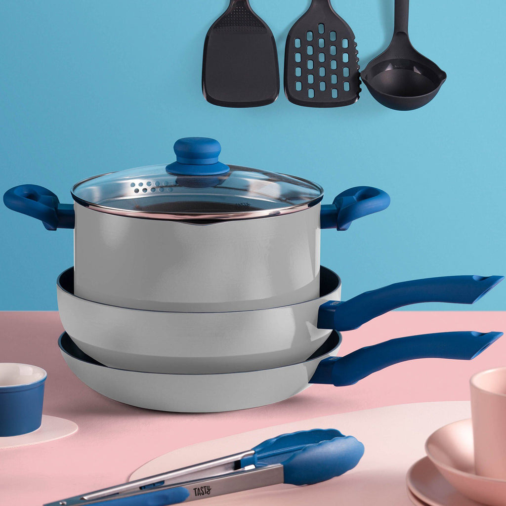 Wokpanne non-stick Ø28 cm med oljedoseringssystem - Tasty i bruk med grønnsaker